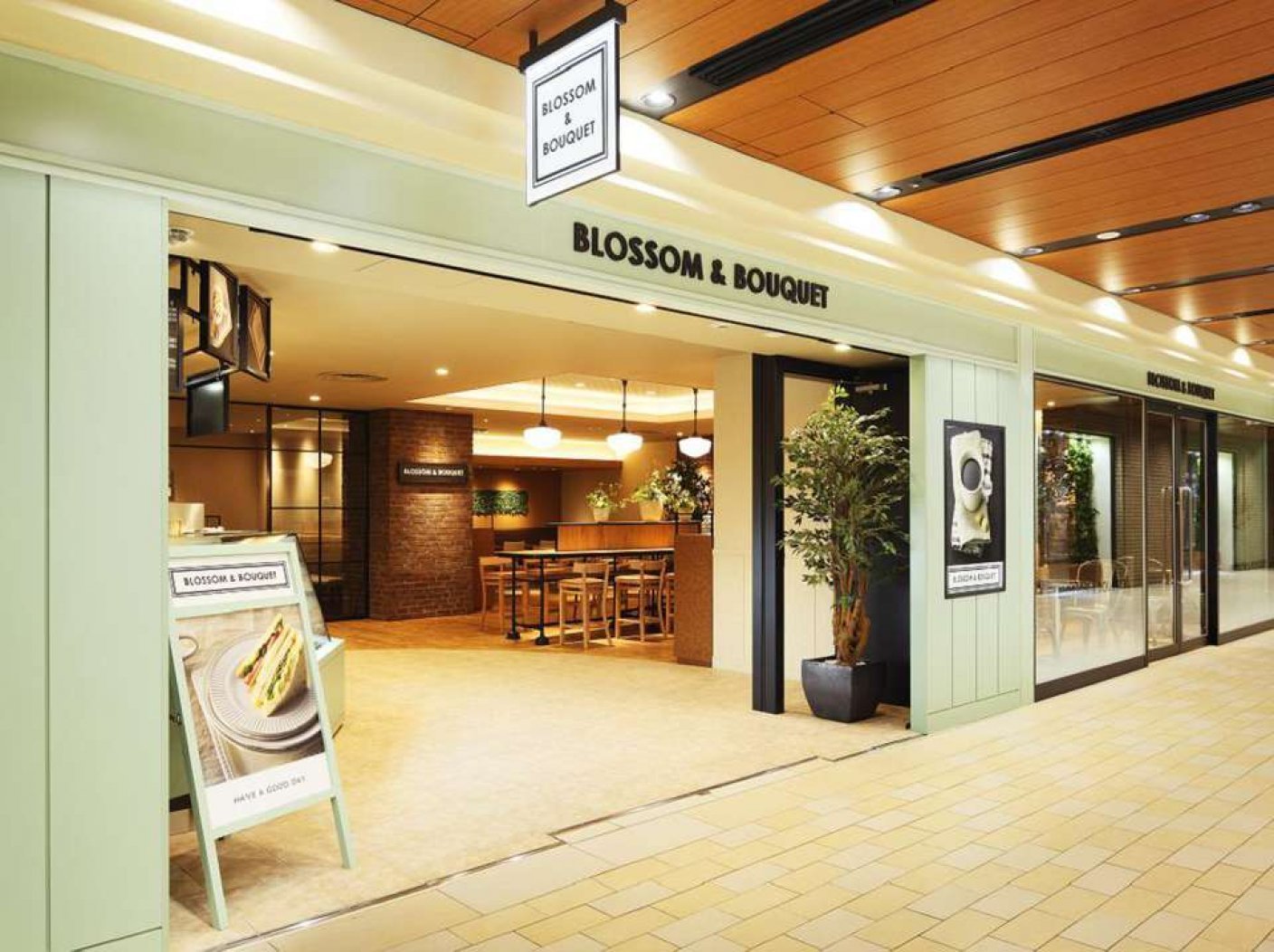 BLOSSOM & BOUQUET　日比谷国際ビル店の写真 1