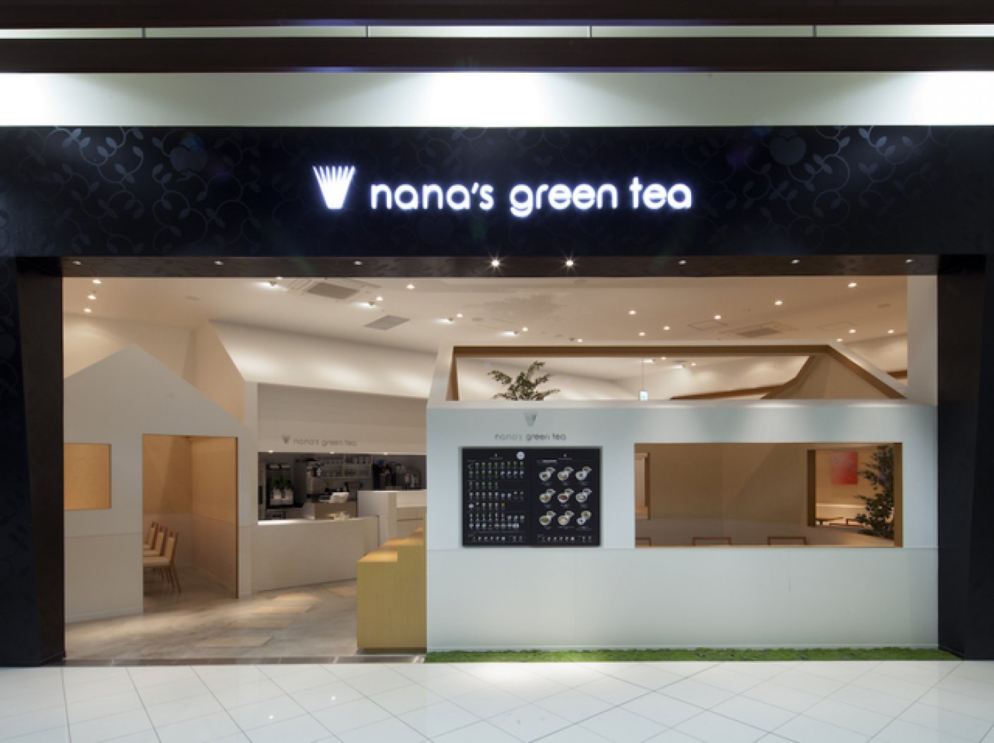 nana's green tea イオンモール市野店の写真 1