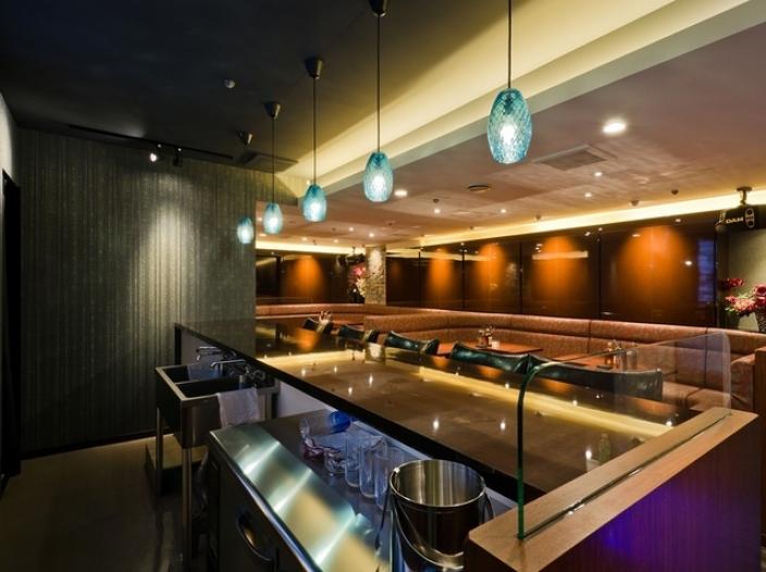 【事例】KANON 飲食 / ダイニング・バー 20坪 | 内装建築.com
