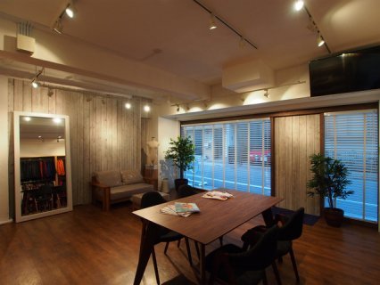 Apparel showroom & office