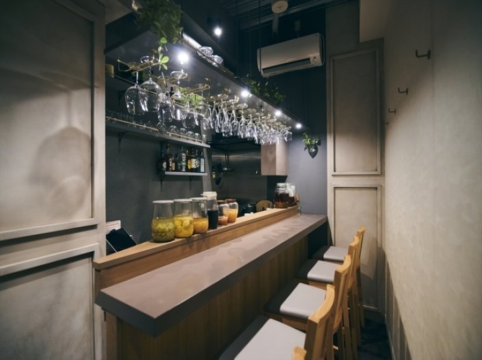 【事例】HANA 飲食 / ダイニング・バー 4坪 | 内装建築.com