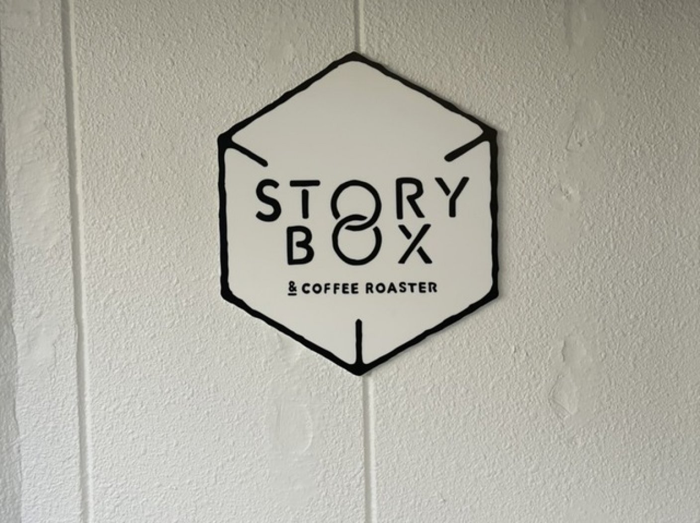 STORY BOX & coffee roasterの写真 1