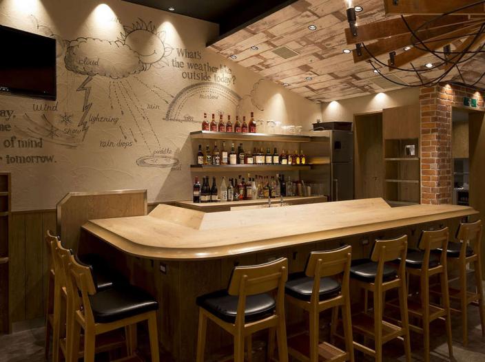 【事例】PRONTO IL BAR - MARK IS みなとみらい店 飲食 / ダイニング・バー 25坪 | 内装建築.com