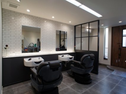 barber  KAYAMA