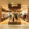 BRITISH MADE 名古屋ラシック店の写真 1