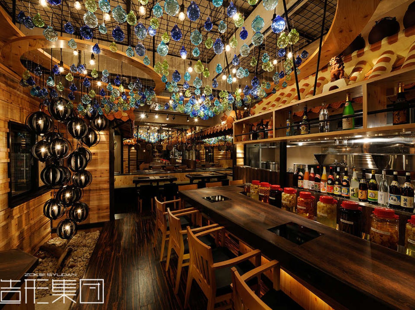 沖縄とんかつ食堂【しまぶた屋】の写真 1