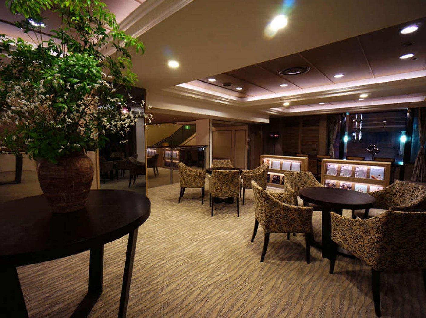 Hotel Lounge -プラトンホテル四日市-の写真 4