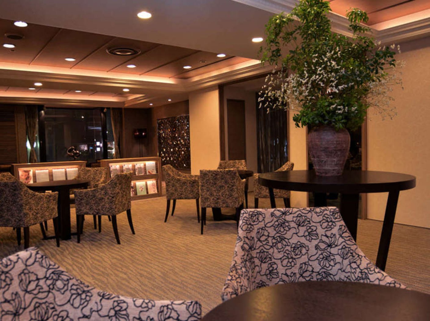 Hotel Lounge -プラトンホテル四日市-の写真 7