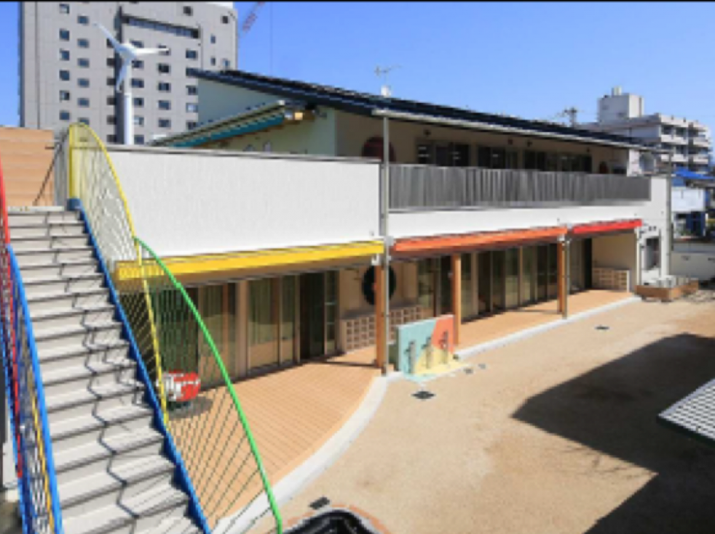 松山中央乳児保育園の写真 1