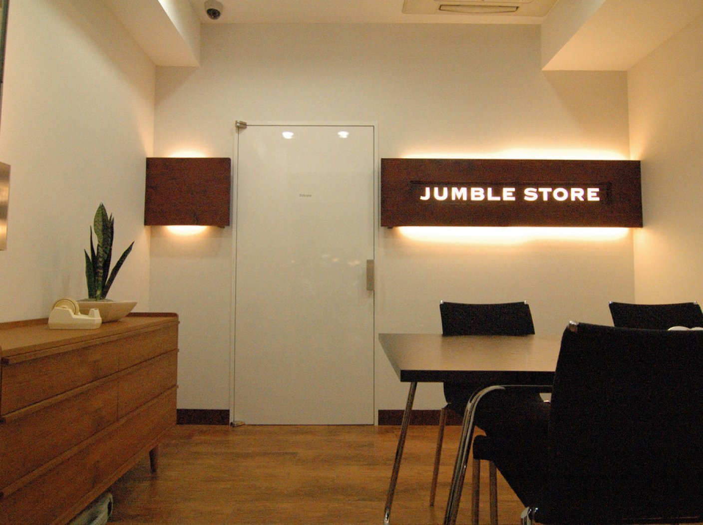 JUMBLE STORE 渋谷店の写真 5