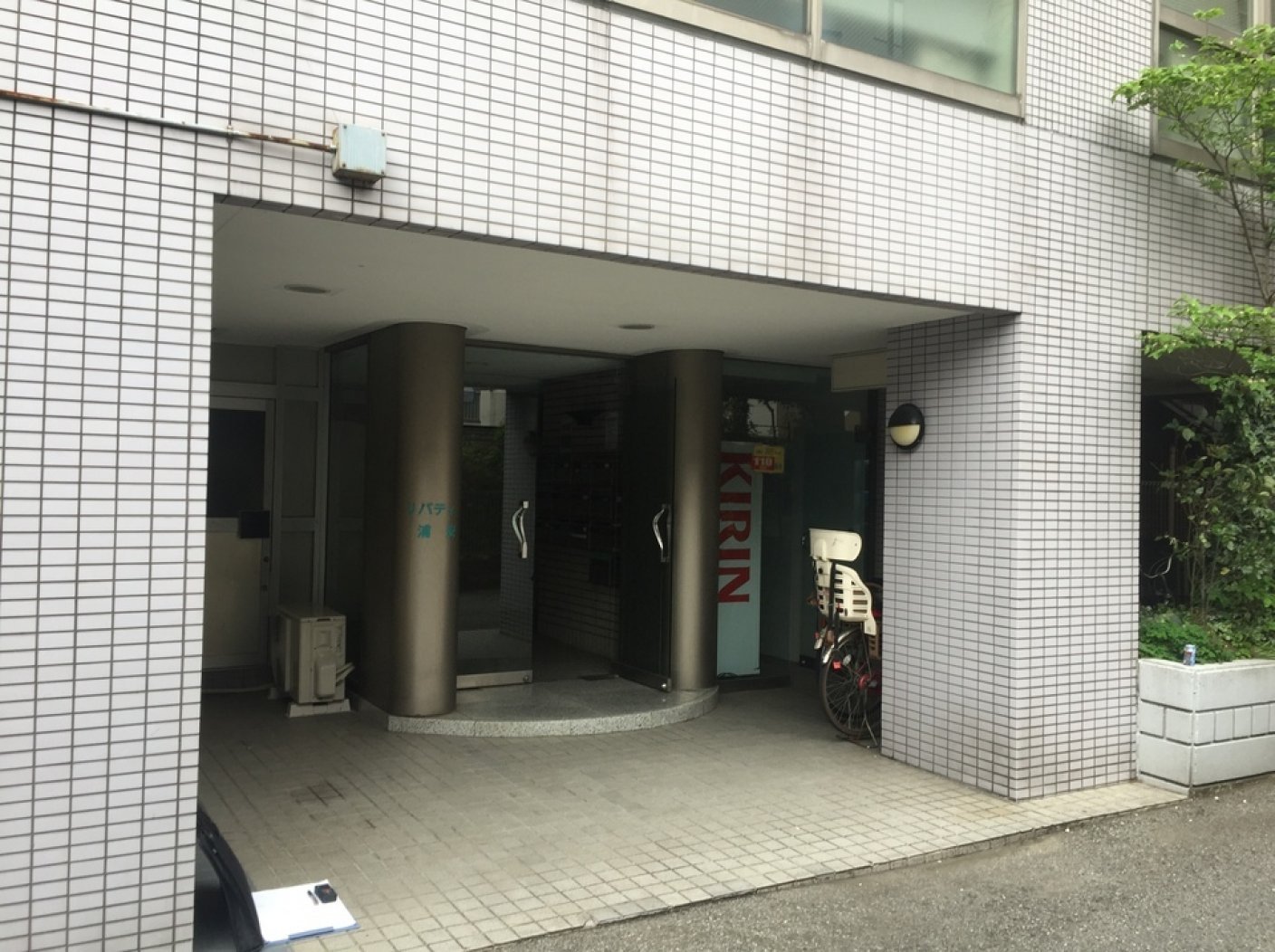 マンションEntranceの写真 2