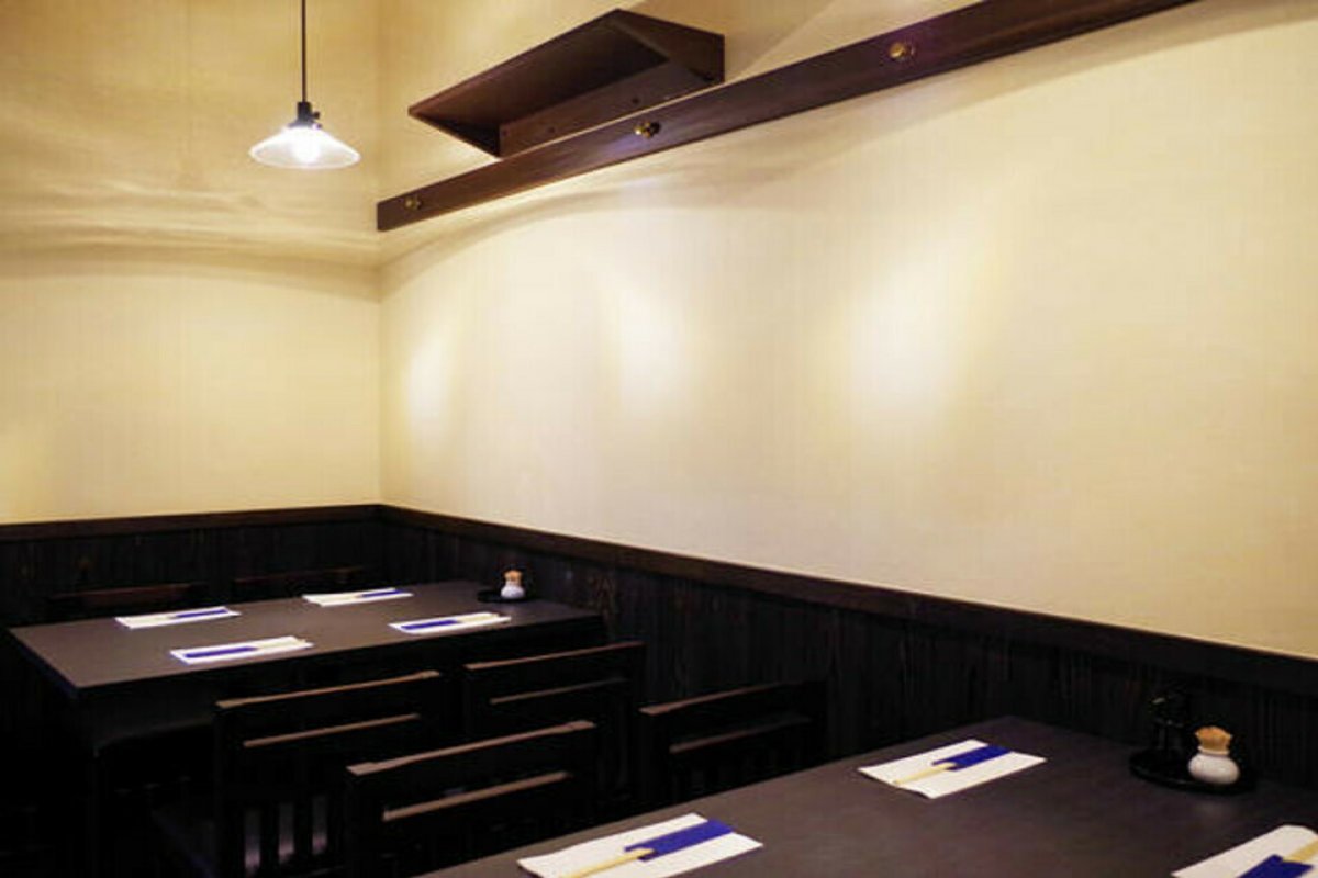 浜の食堂 勝やの写真 3