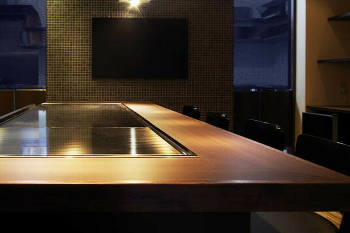 鉄板焼 でんすやの写真 1