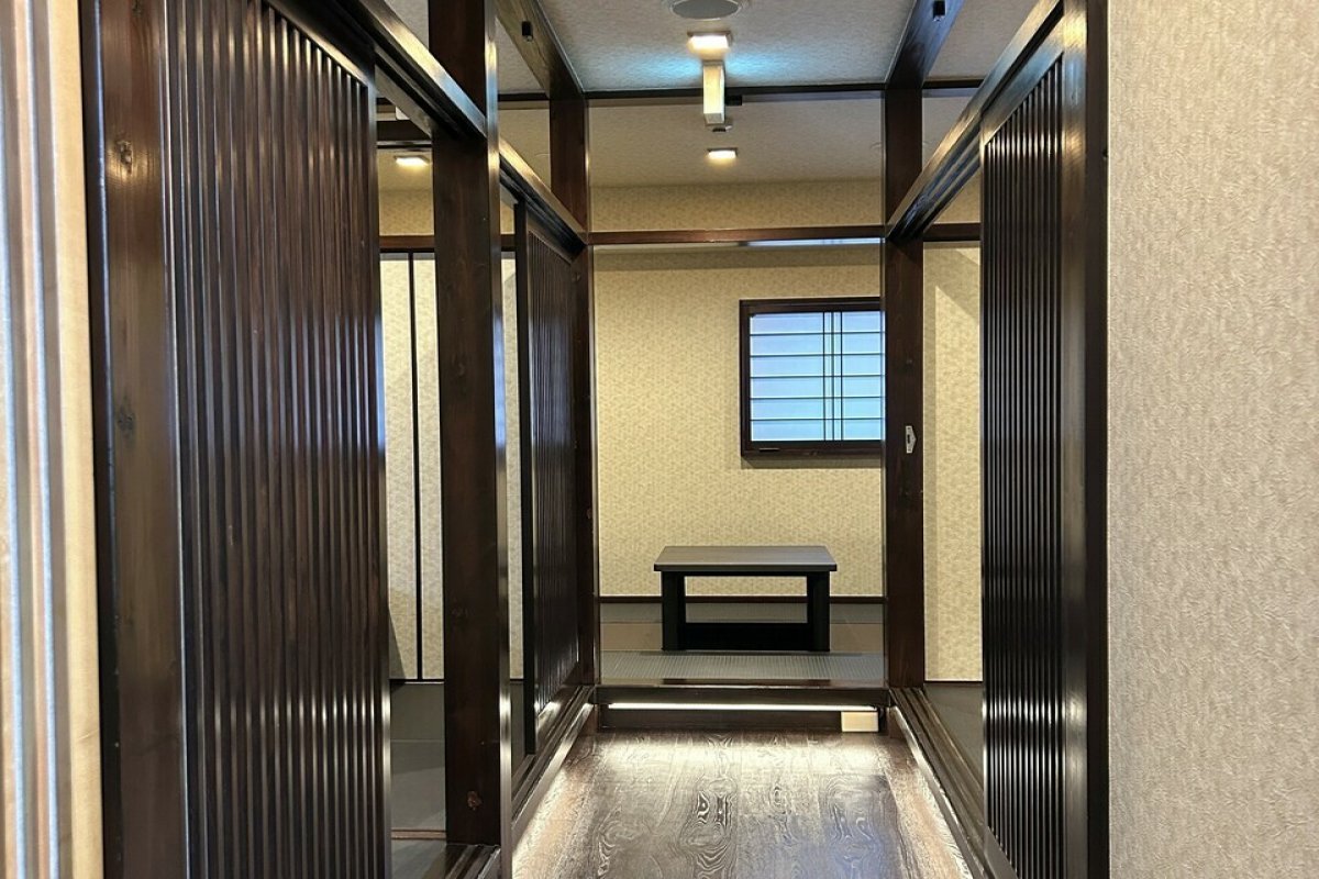 萬屋 cafe&barの写真 1